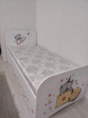 Продам детскую кровать