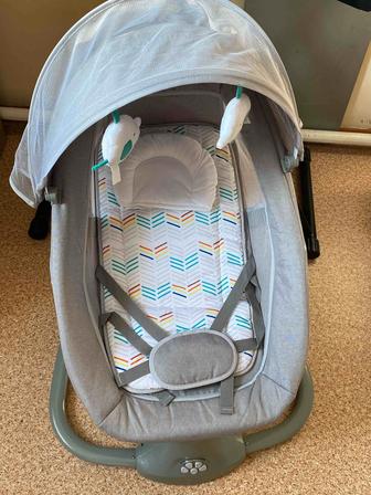 Срочно детский шезлонг продам . Торг есть