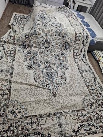 Ковер 2.3 на 4мктра 10000тг