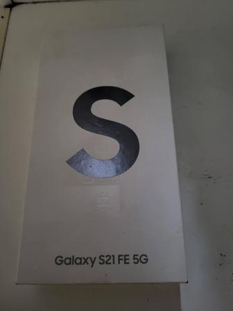 Продаю samsung s21