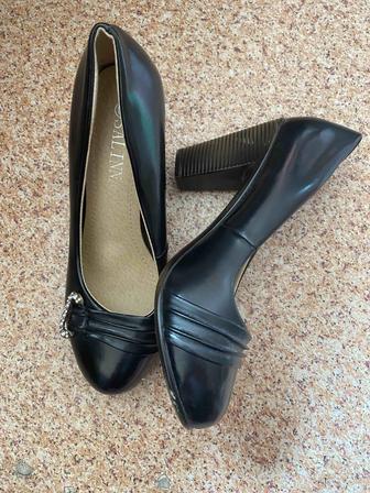 Продам туфли женские за 2500