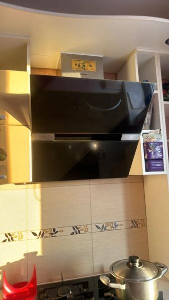 Продам вытяжку