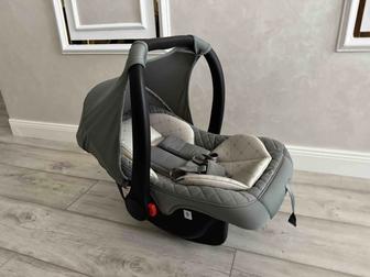 Автолюлька Happy baby от рождения