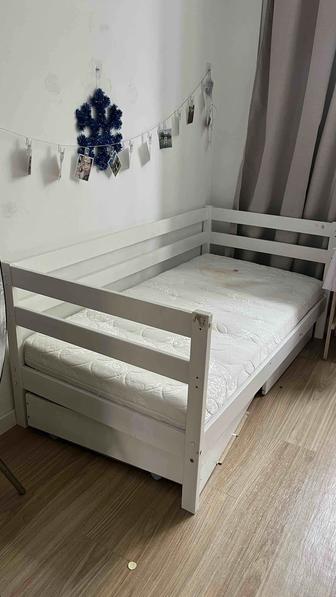 Кровать детская 160х80 см, с матрасом и ящиками