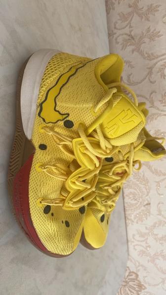 Баскетбольные кроссовки