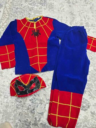 Продам костьюм человека паука