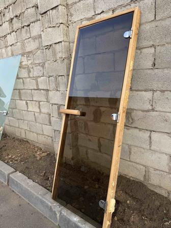 Продам дверь в парную