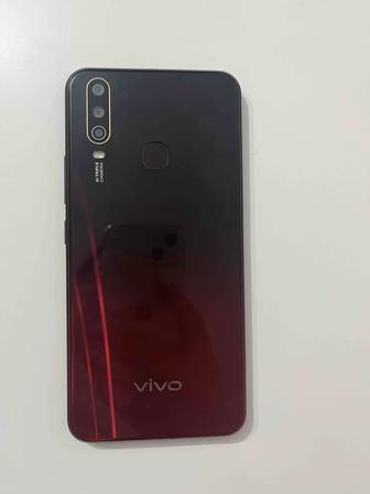 Телефон Vivo 1904