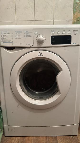 Стиральная машина indesit