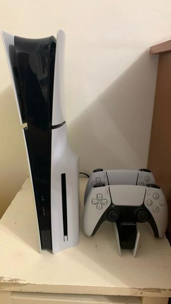 Продам ps5 slim