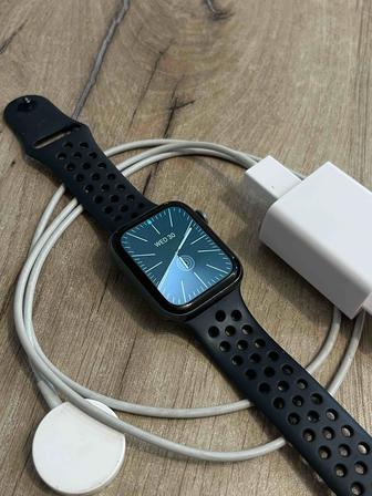 Apple watch 5 Nike series