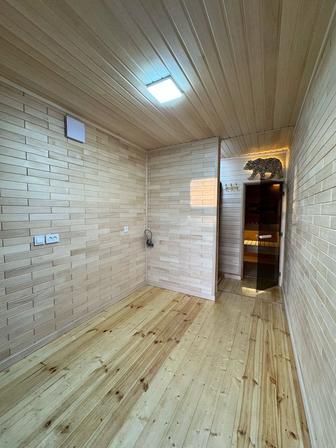 Мобильный банный комплекс из морского контейнера.