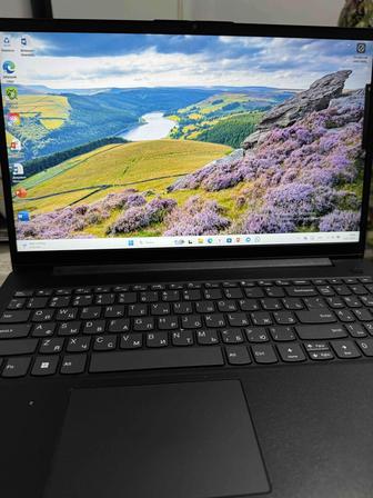 Lenovo V15 G4 IRU ноутбук