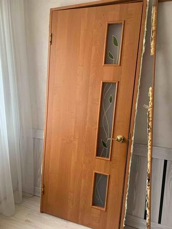 Продам межкомнатные двери ,2 шт,ширина 80 см