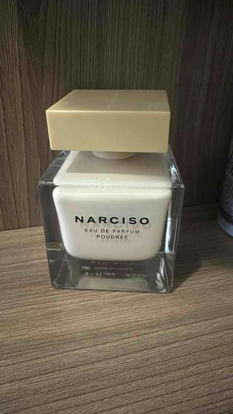 Narciso Rodriguez poudree парфюм