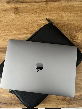 Macbook pro m1