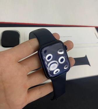 Продам Apple Watch 8 / 45mm