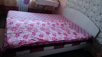 Продам кровать
