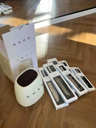 Оригинальный Smeg Kinfe Block