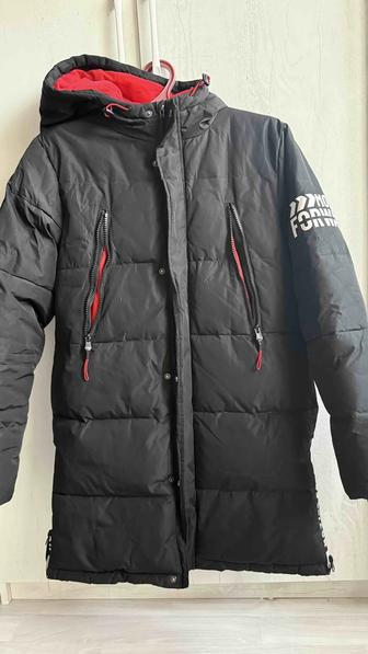 Пуховик мальчику зима