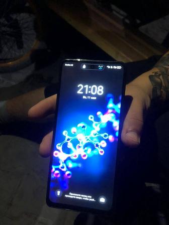Продам Tecno Spark20 pro