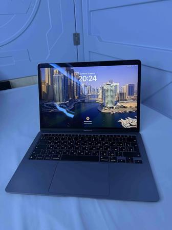 MacBook Air 2020 M1/8гб/256гб