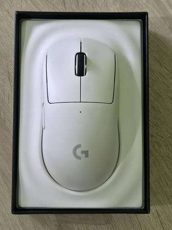 Мышь Logitech G Pro X Superlight 2 белый
