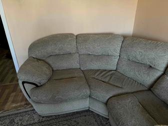 Продам диван угловой с креслом