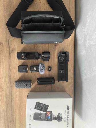 Экшн-камера DJI Pocket 3 Creator Combo