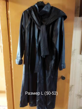 Продам плащ женский