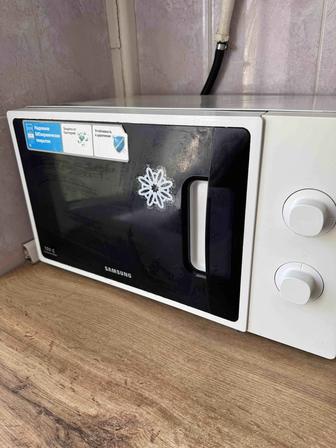 Микроволновая печь Samsung