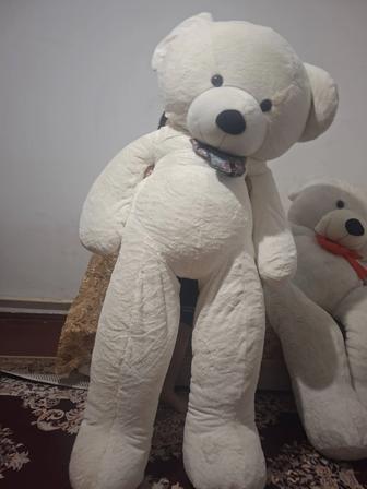 Продам мишек 2метровые