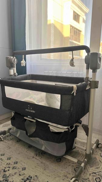 Манеж кроватка для малышей