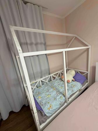 Продам детскую кровать