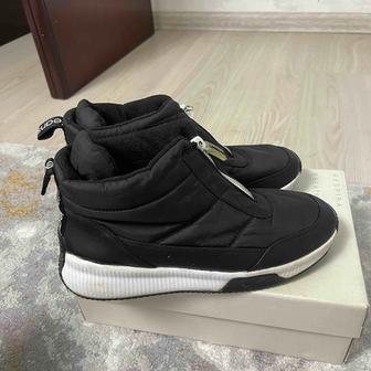 Дутики Calvin Klein