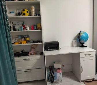 Продаю шкаф с зеркалом и отдельно шкафы