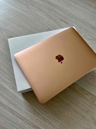 MacBook Air 13 2020