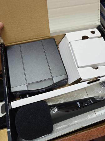 Микрофон AKG wms 40 pro mini