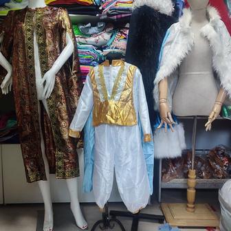 Костюмы новогодние