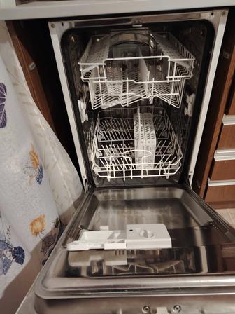 Посудомойка Whirlpool