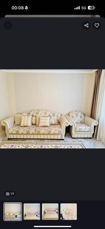 Продам диван с двумя креслами