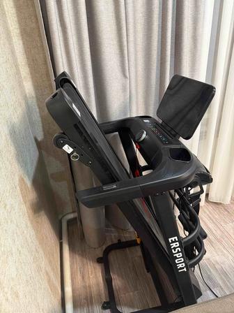 Продам беговую дорожку