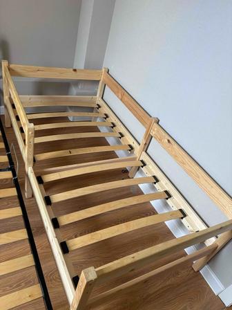 Продам кровать детскую