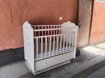Детский кровать