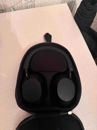Продам Sony WH-1000XM5 черный