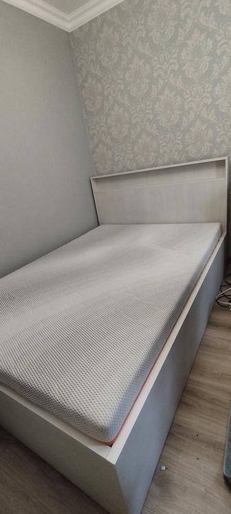 СРОЧНО! Кровать