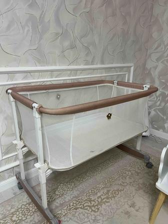 Детский манеж, кроватка