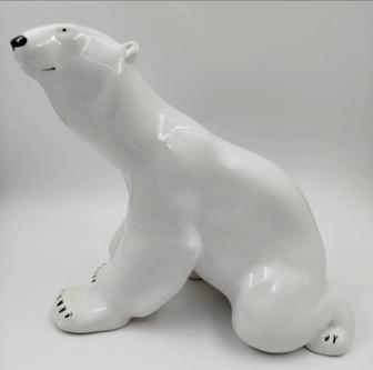 Куплю. Белого медведя. Большого.