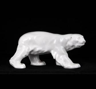 Куплю. Лфз. Белого медведя. Разных. Из фарфора