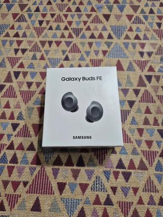 Продаю новые Samsung Galaxy Buds FE в цвете Graphite